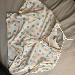 cropped polka dot shirt